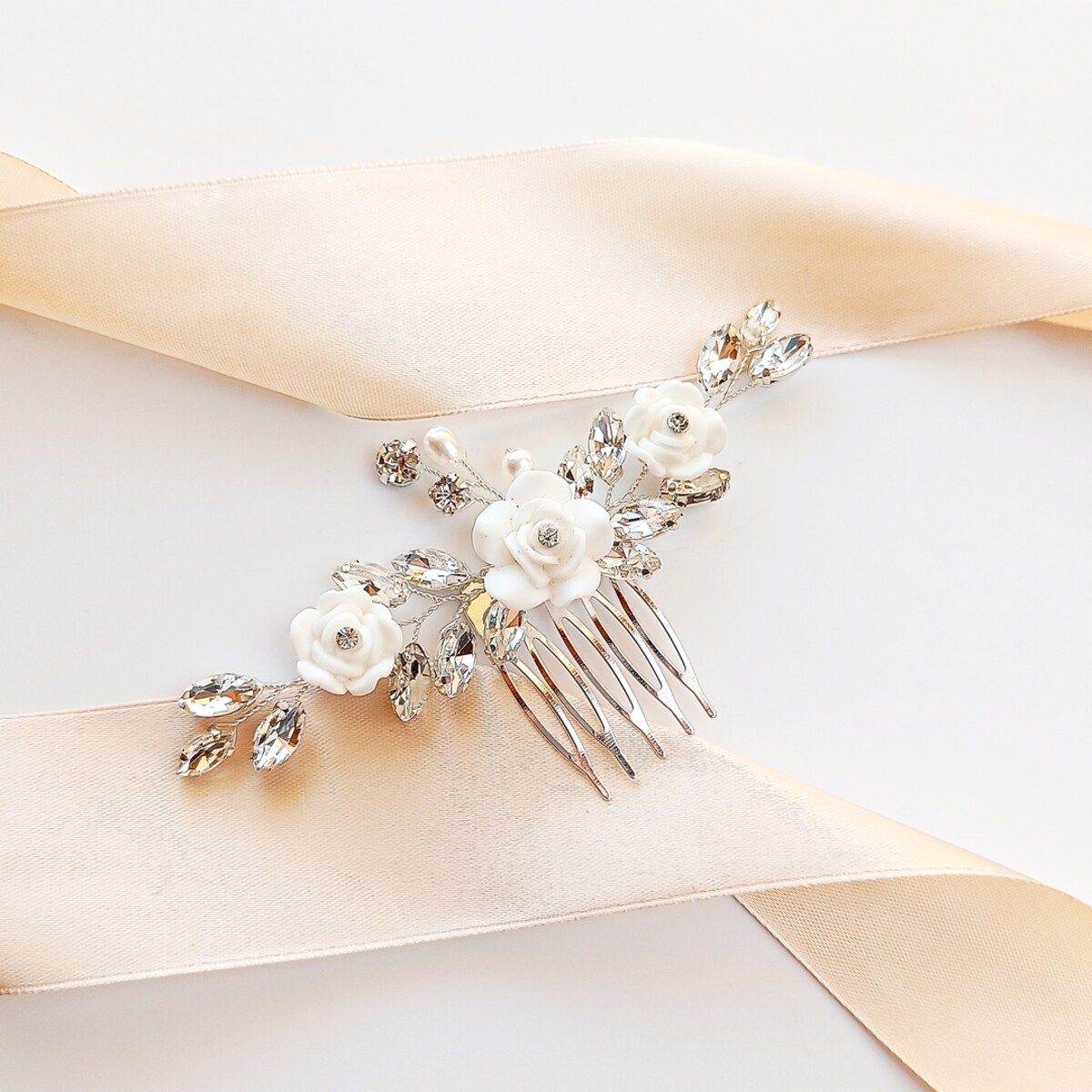 Grzebień białe KWIATY perły róże srebro grzebyk ślubny RUSTYKALNY