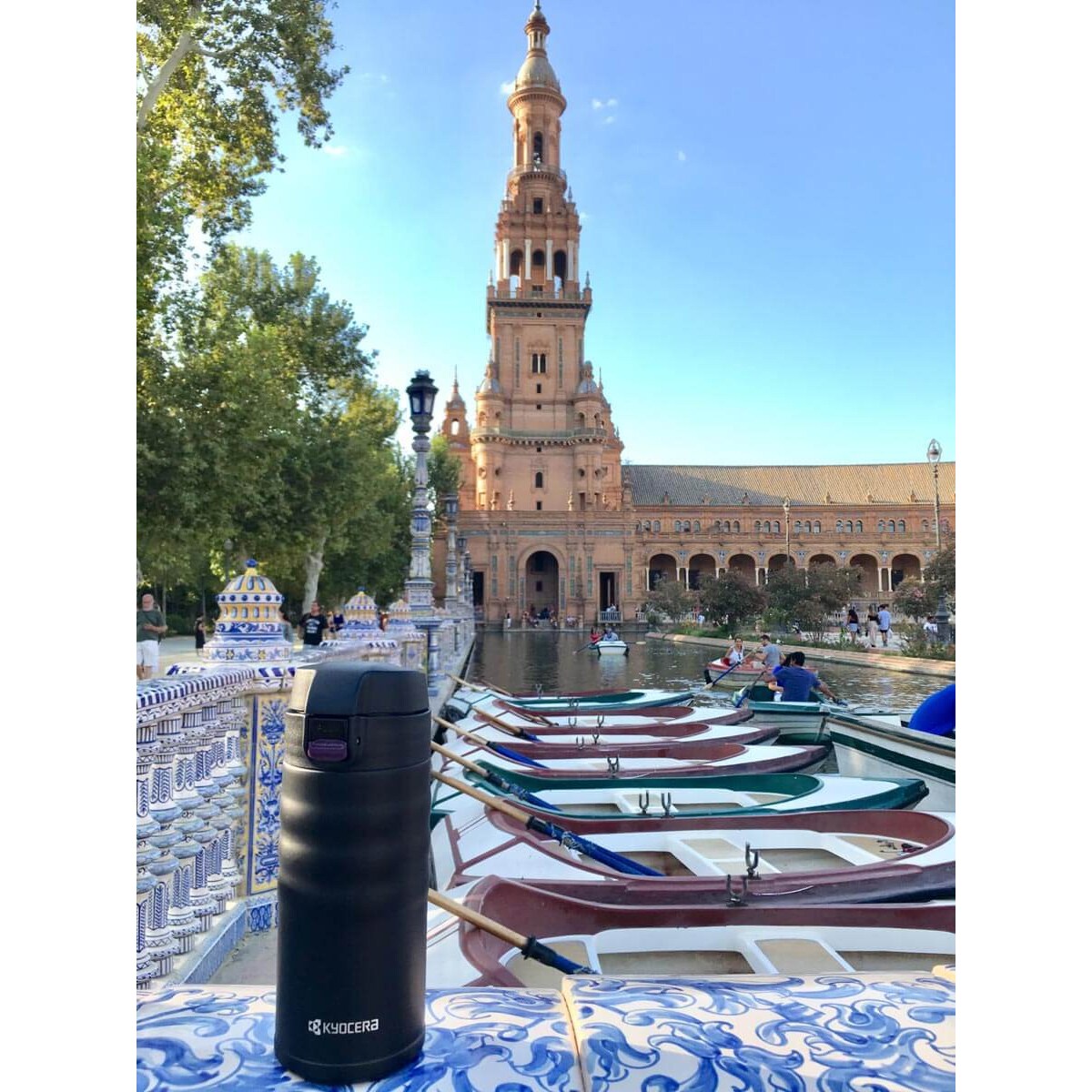 Kubek termiczny matowy czarny Twist Top, 350 ml, Kyocera