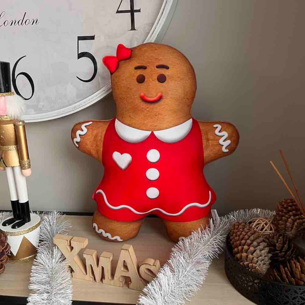 Poduszka świąteczna Piernik Dziewczynka