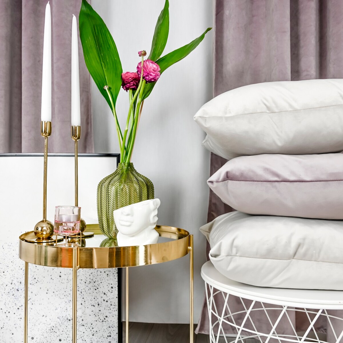 Welurowa zasłona w kolorze brudnego różu 140x250 cm