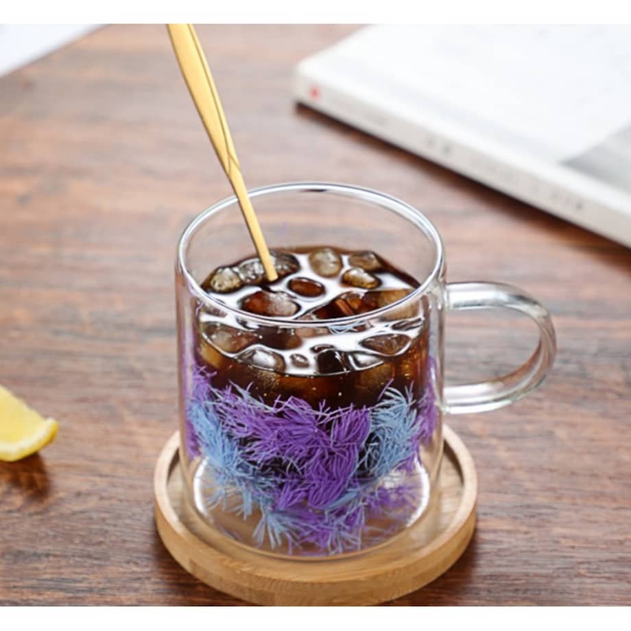 Szklanka termiczna z elementami roślinnymi w środku, fiolet 300 ml 1szt SZK134