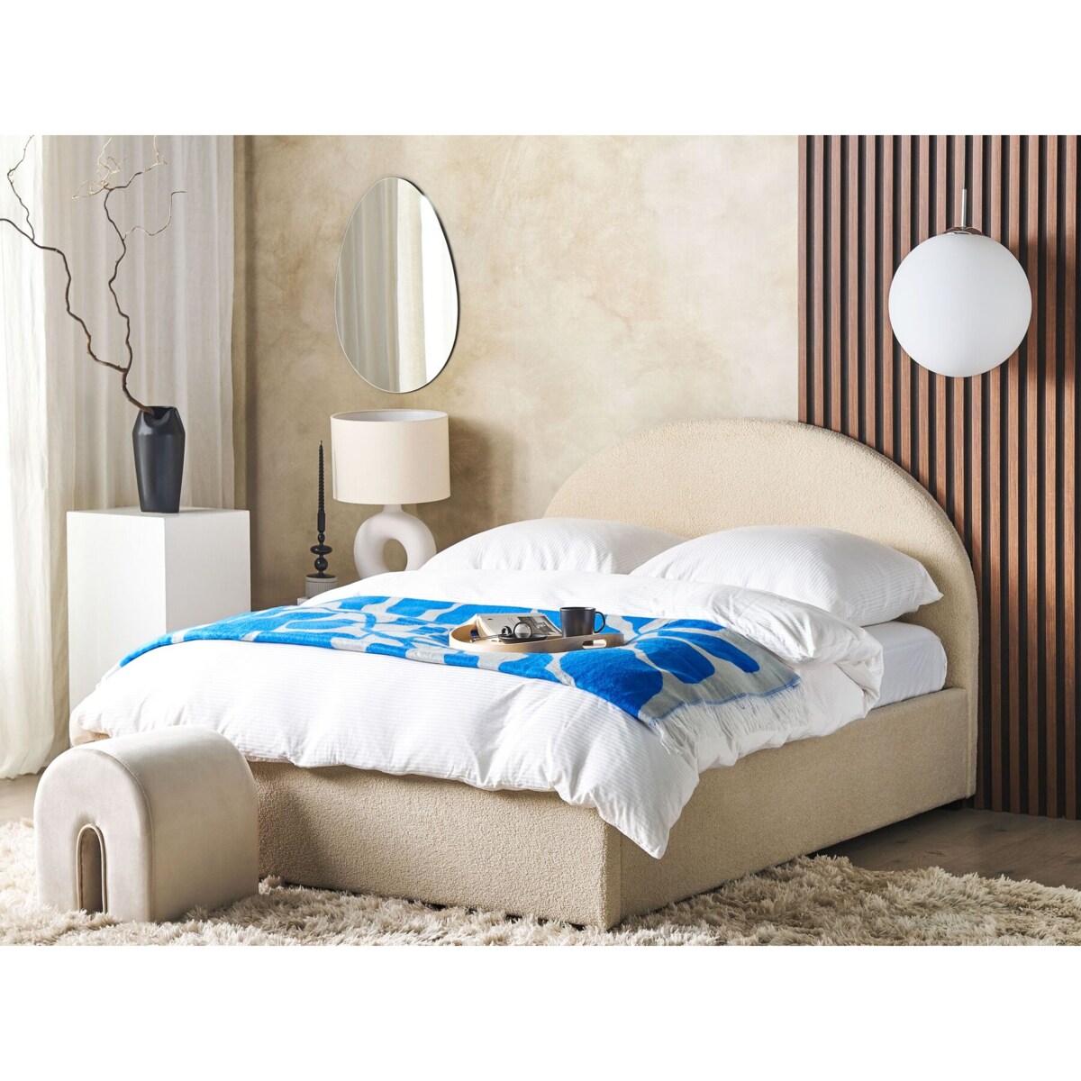 Łóżko z pojemnikiem boucle 140 x 200 cm beżowe VAUCLUSE