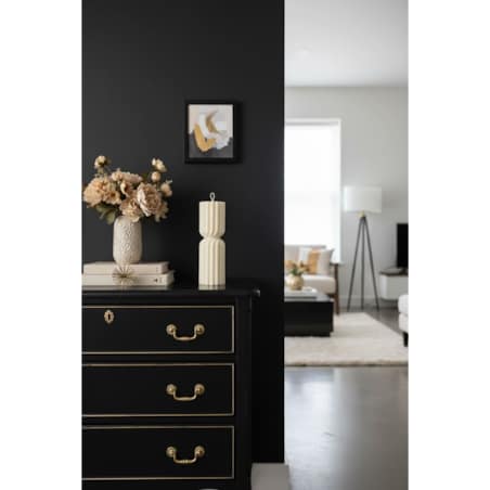 Świeca dekoracyjna na komodę – minimalistyczna świeca sojowa do wnętrz