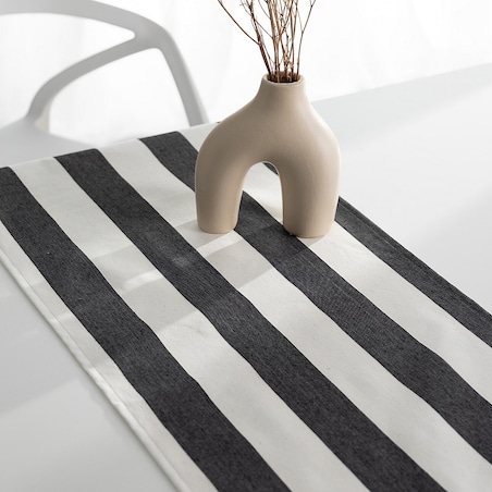 Bieżnik z falbaną 40x160 cm 40x160 biało-grafitowe pionowe pasy (5,5cm)