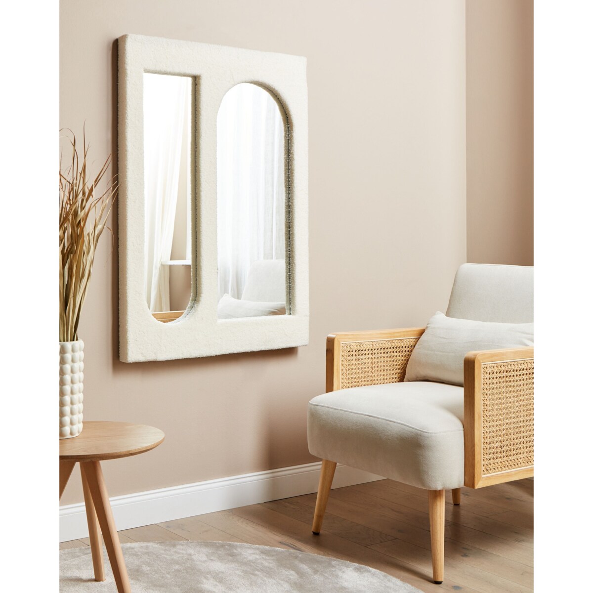Lustro ścienne MARCIGNY 70 cm 100 cm Boucle Złamana biel