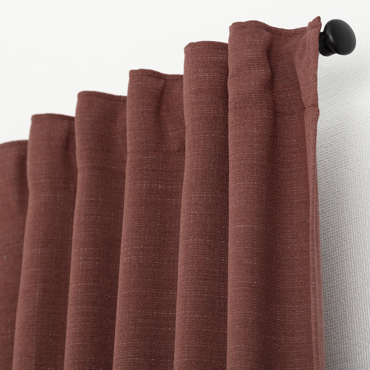 Zasłona BASIC na taśmie marszczącej 140x280cm wrzosowy brąz 1 szt. 140x280 brązowy