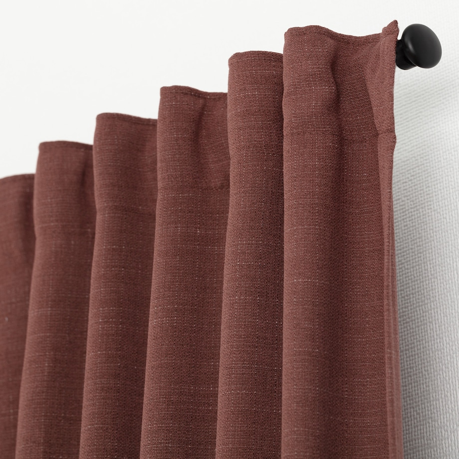 Zasłona BASIC na taśmie marszczącej 140x280cm wrzosowy brąz 1 szt. 140x280 brązowy