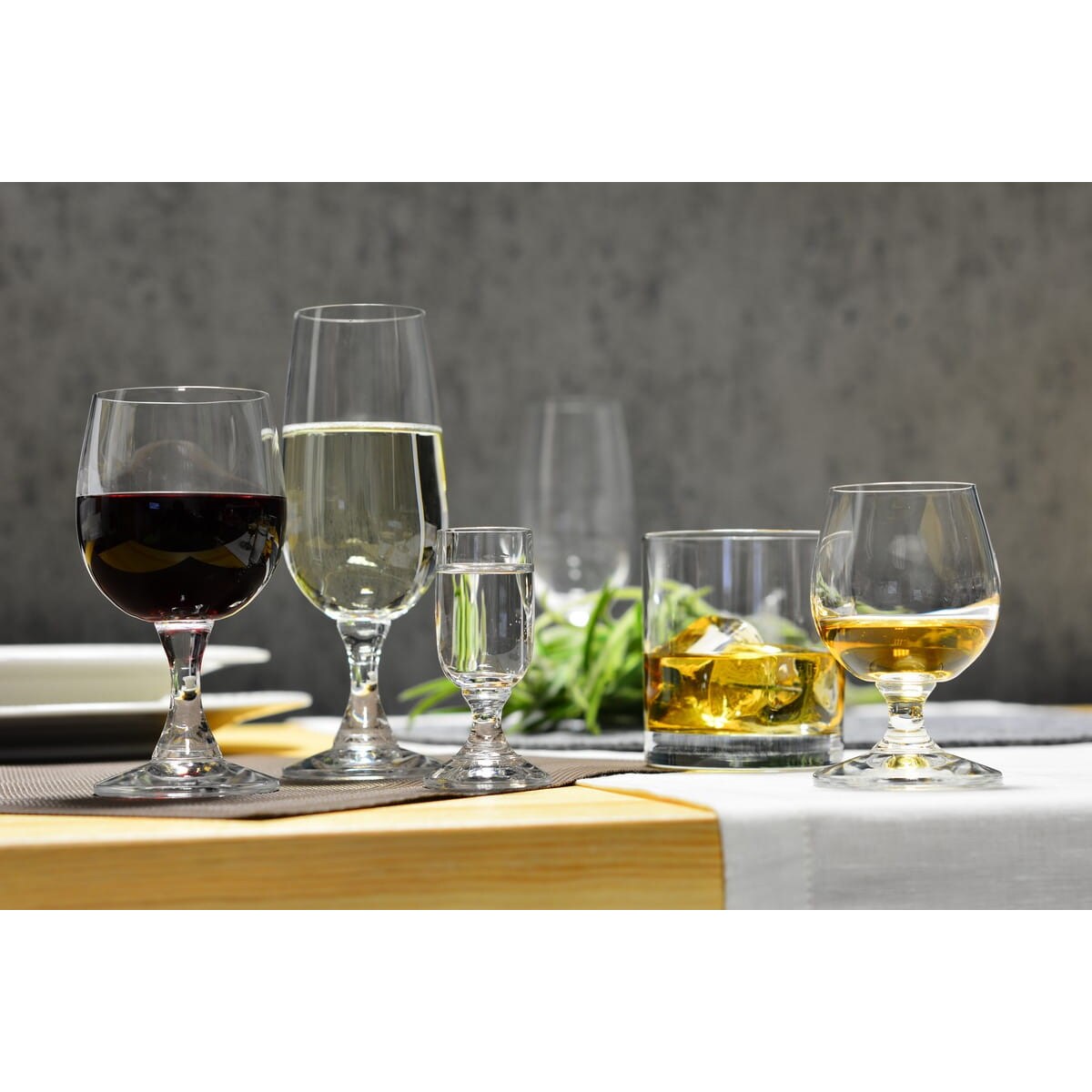 Kieliszki do Wódki Shotów Nalewki na Nóżce Stopce Krosno Balance 6 x 20 ml