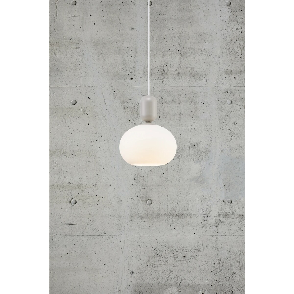 Wisząca lampa Notti 2011003010 Nordlux opalowe szkło kulista biała