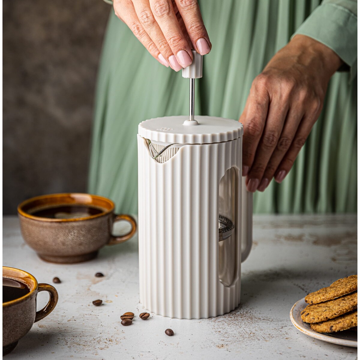 Zaparzacz do herbaty kawy szklany French Press 350 ml kremowy KLAUSBERG