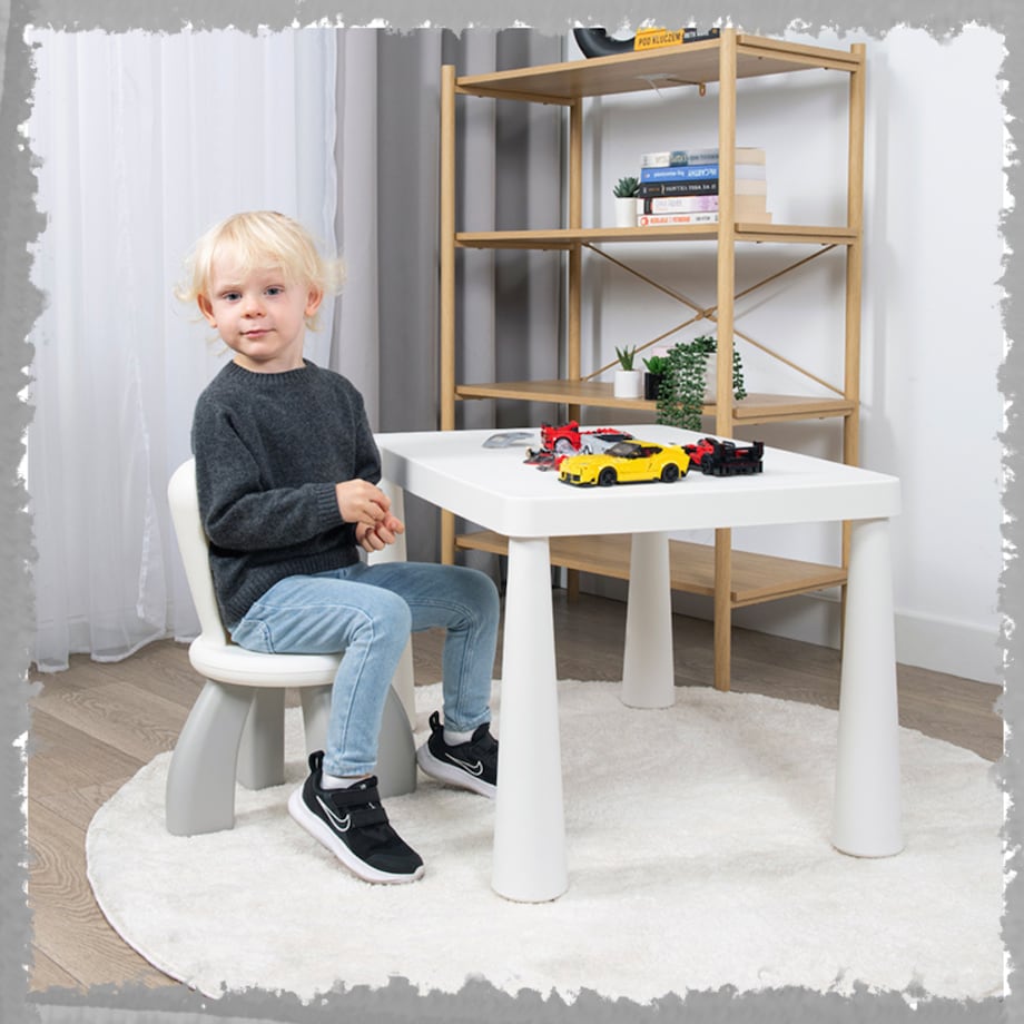 Stolik dla dzieci biały plastikowy do pokoju dziecka dziecięcy