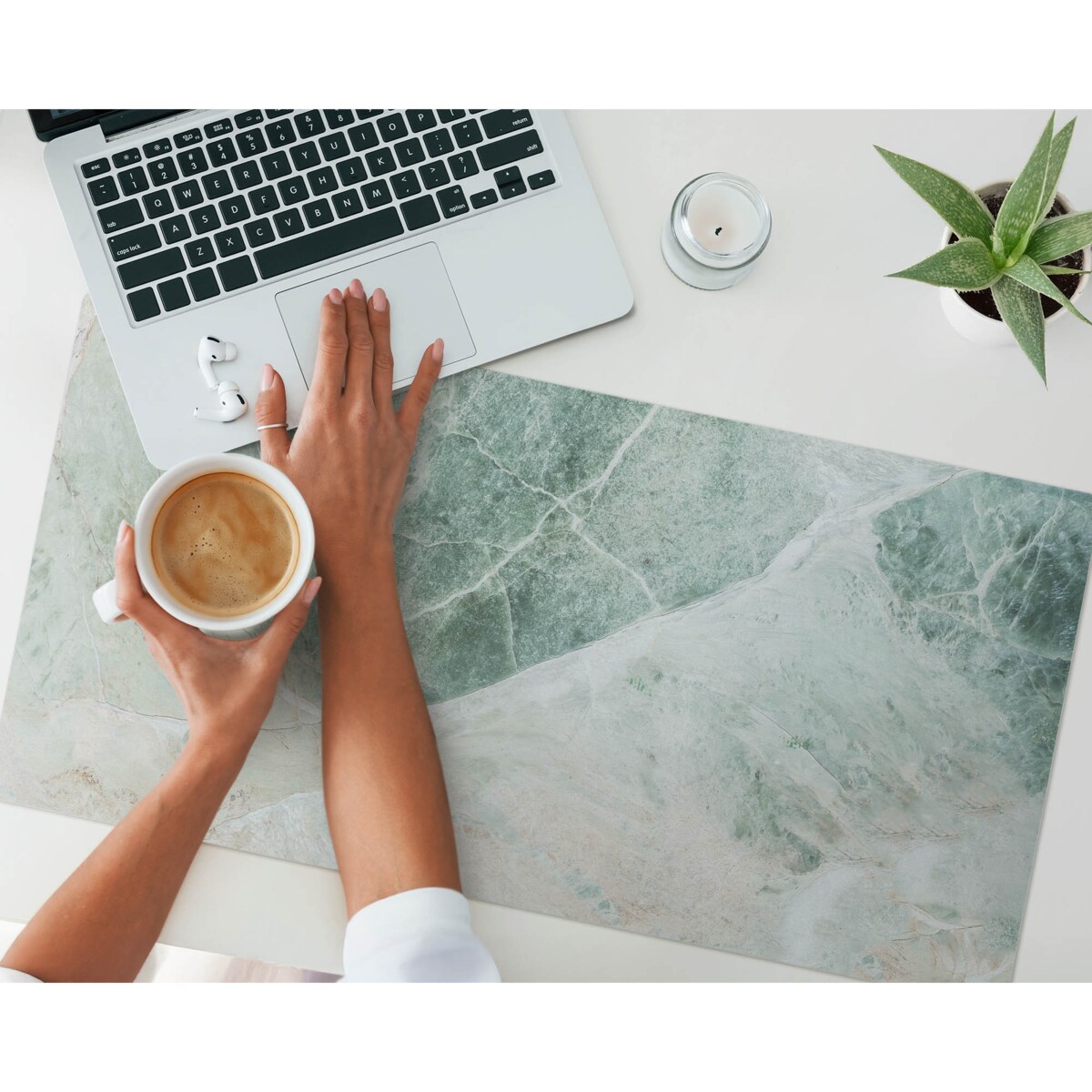 Zielona mata na biurko Marmurowy wzór natury, 90x45 cm