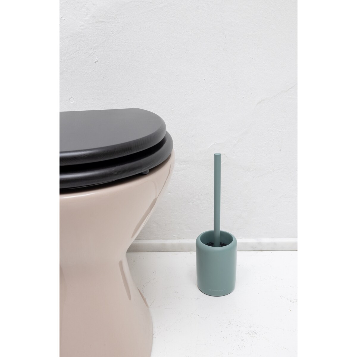 Szczotka WC z pojemnikiem TOM TAILOR