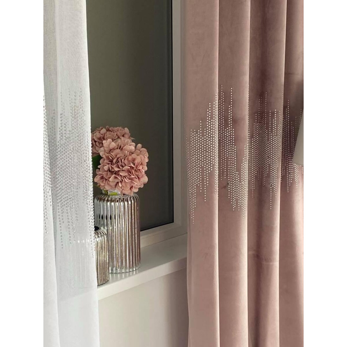 Zasłona welurowa V1 140x250 cm