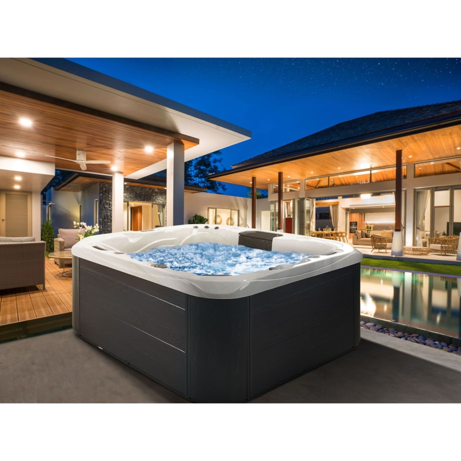 Wanna ogrodowa z hydromasażem biała LASTARRIA