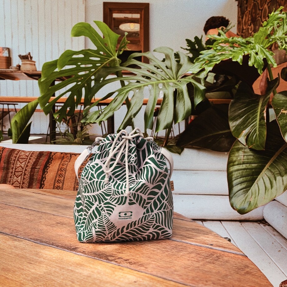 Lunchbag termiczny z paskiem Fresh Jungle, 5700 ml, Monbento