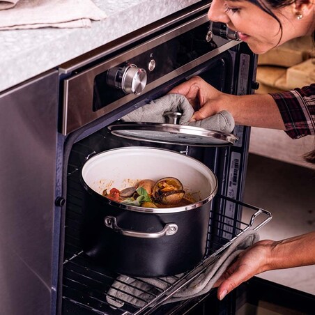 Garnek emaliowany - czarny mat - 3,7L / KitchenAid