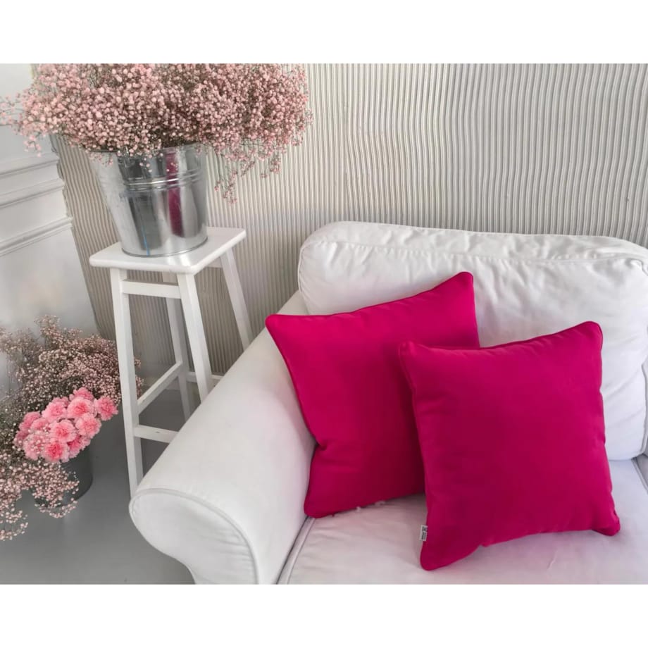 Różowa poduszka ozdobna 45x45 cm Darsi - fuksja