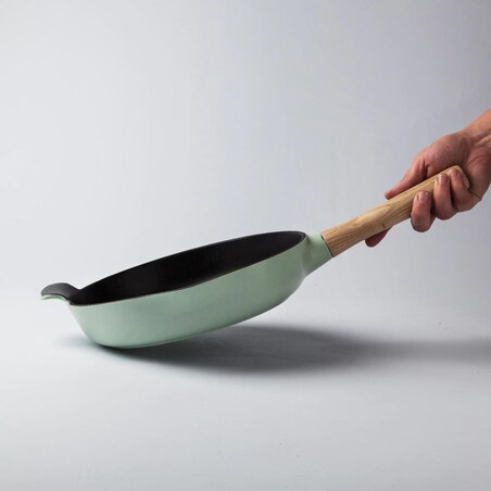 Patelnia żeliwna, zielona 26 cm