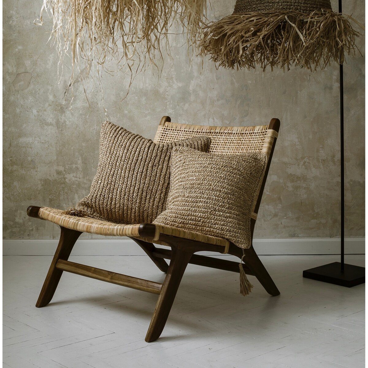 Fotel wypoczynkowy z tekowego drewna i rattanu JEDA