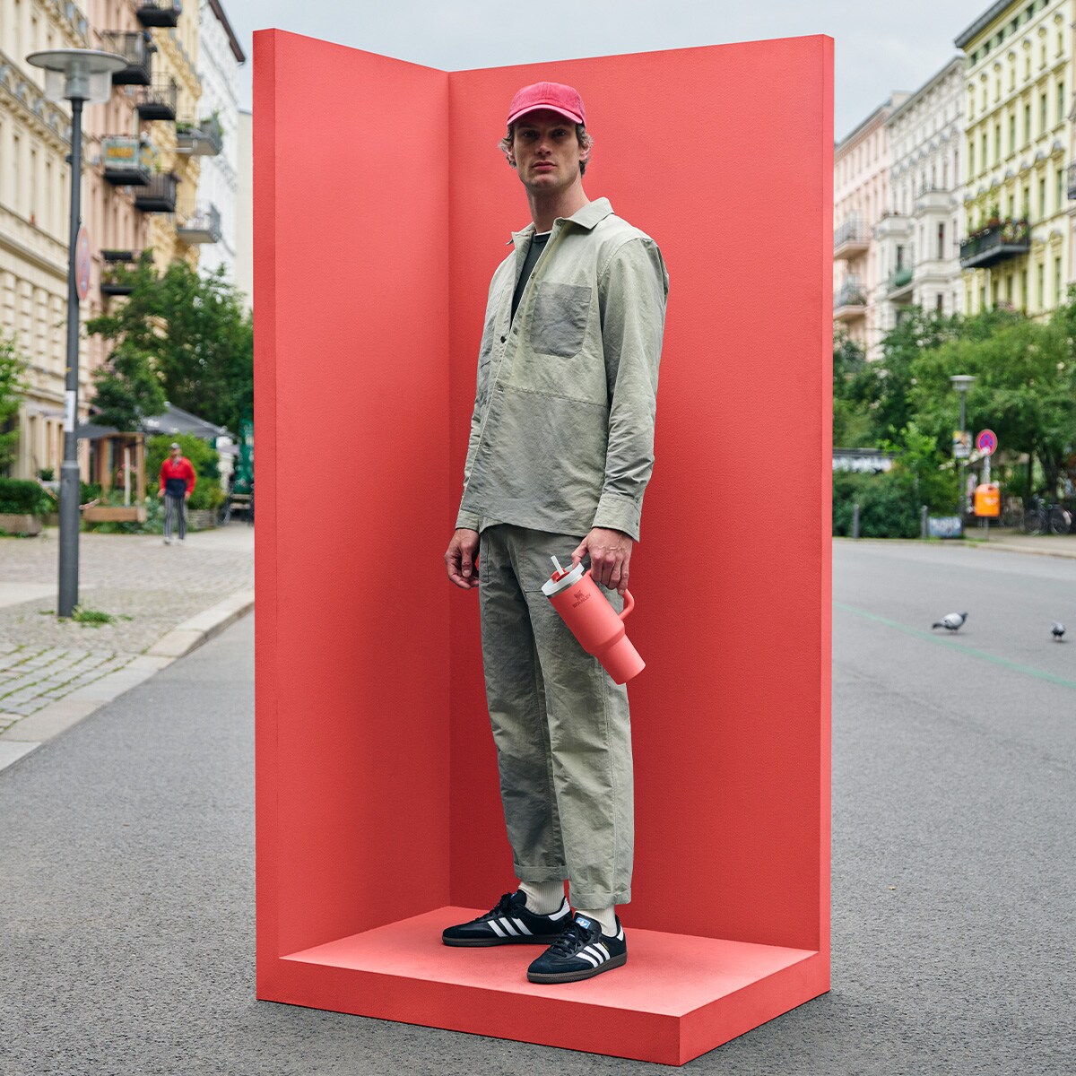 Stanley - Stanley Quencher H2.O FlowState™ 1.18L Hot Coral