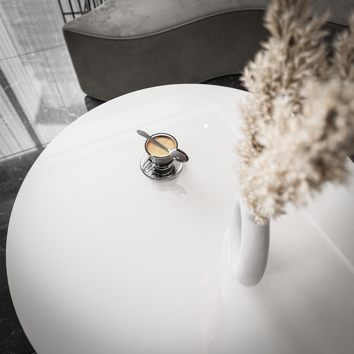 Okrągły stolik kawowy LORI złoty mat biały połysk