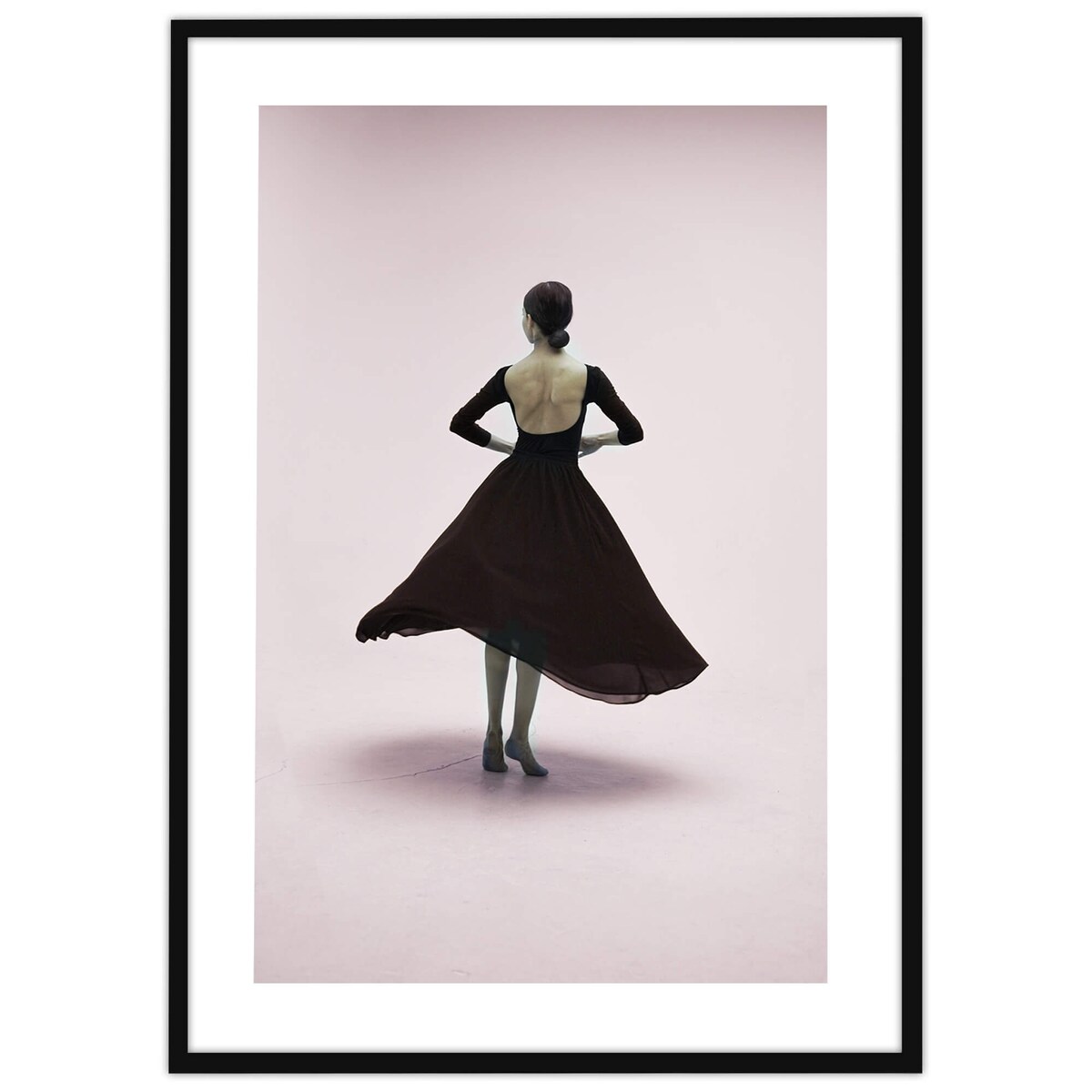 Ramka na zdjęcia 70x100 cm czarna rama MDF z plexi do powieszenia pion poziom klasyczna ramka prostokątna