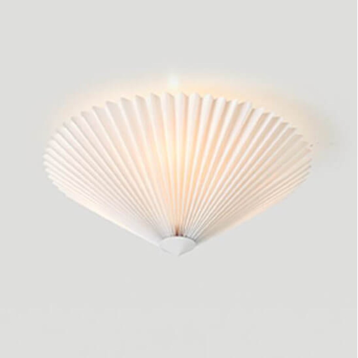 Sufitowa lampa materiałowa Plisado 108701 Markslojd biały