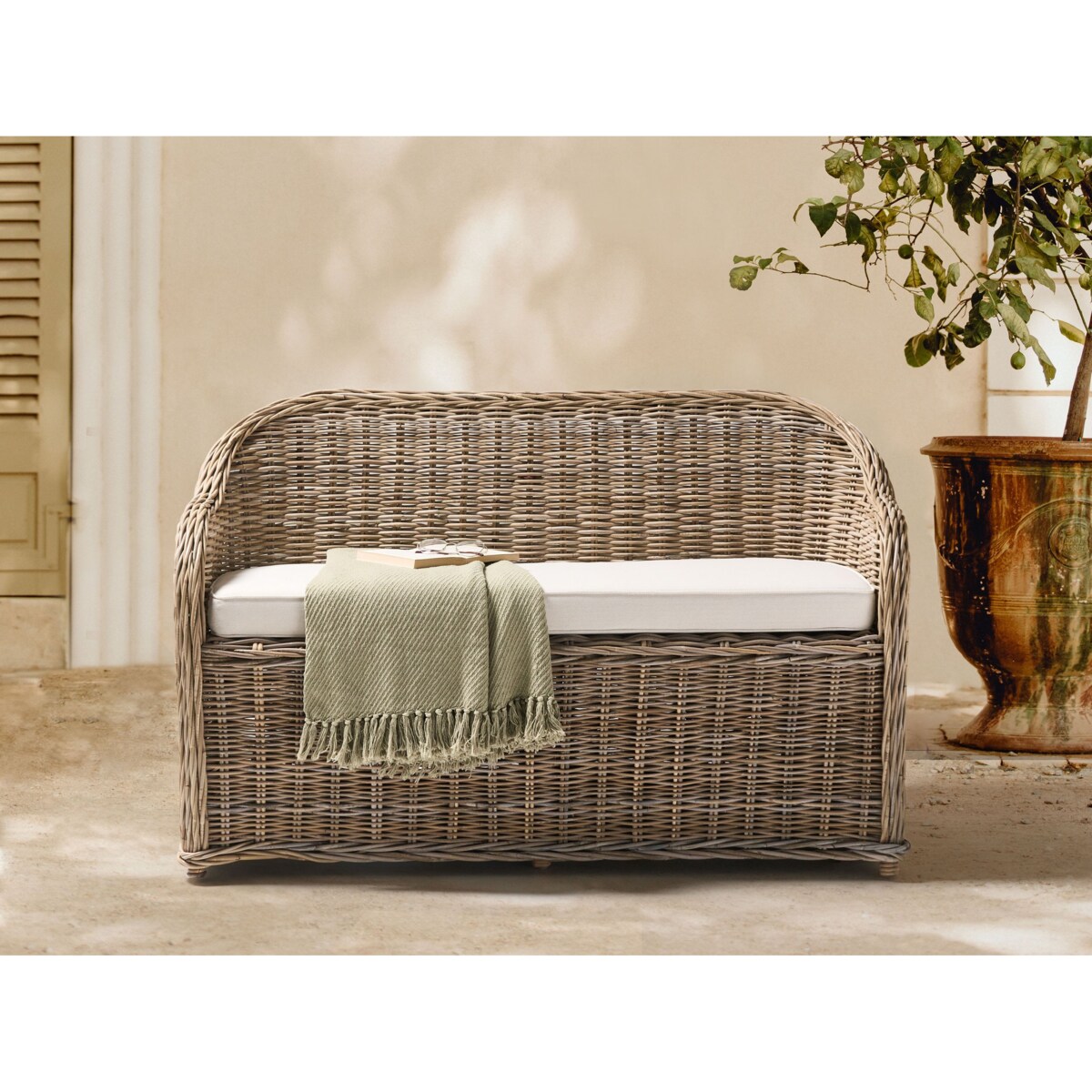 Ławka ogrodowa z poduchą SUSUA 141 cm Rattan Naturalny