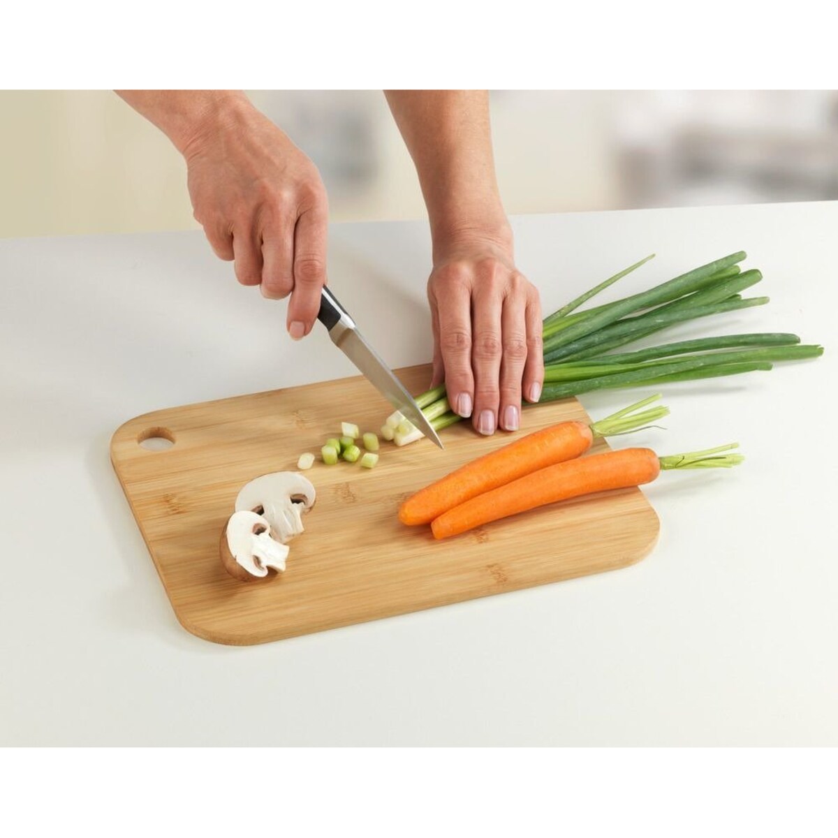 Deska do krojenia bambusowa M, 28 x 20 cm, WENKO