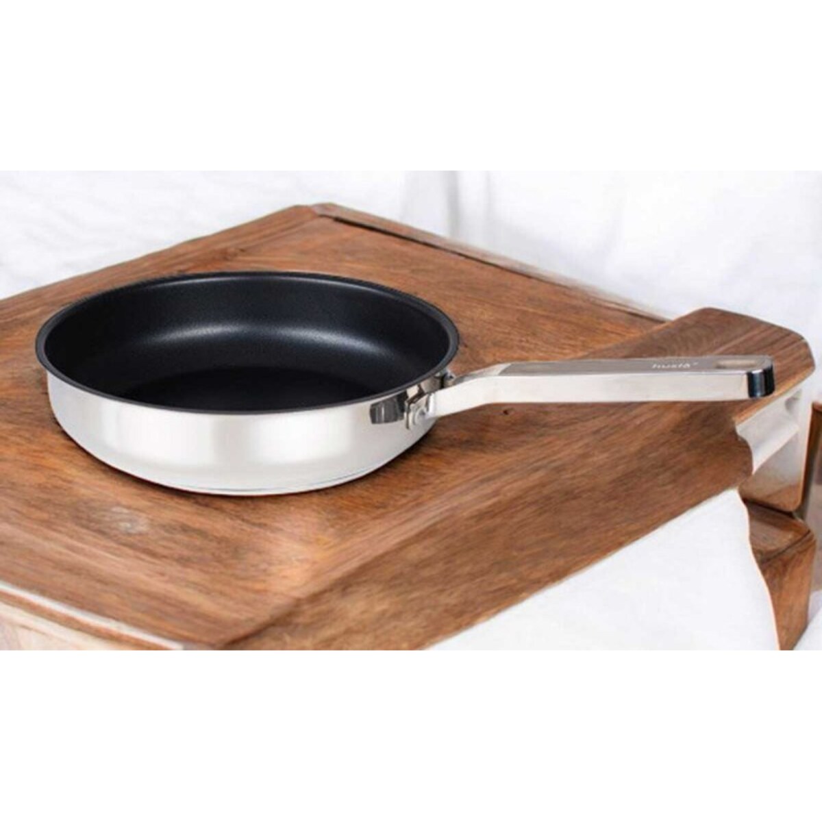 Patelnia Ze Stali Nierdzewnej 24Cm Husla 73961