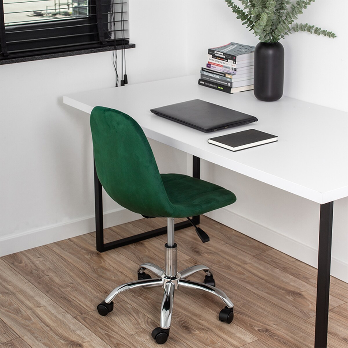 Krzesło biurowe obrotowe nowoczesne pikowane welurowe zielone