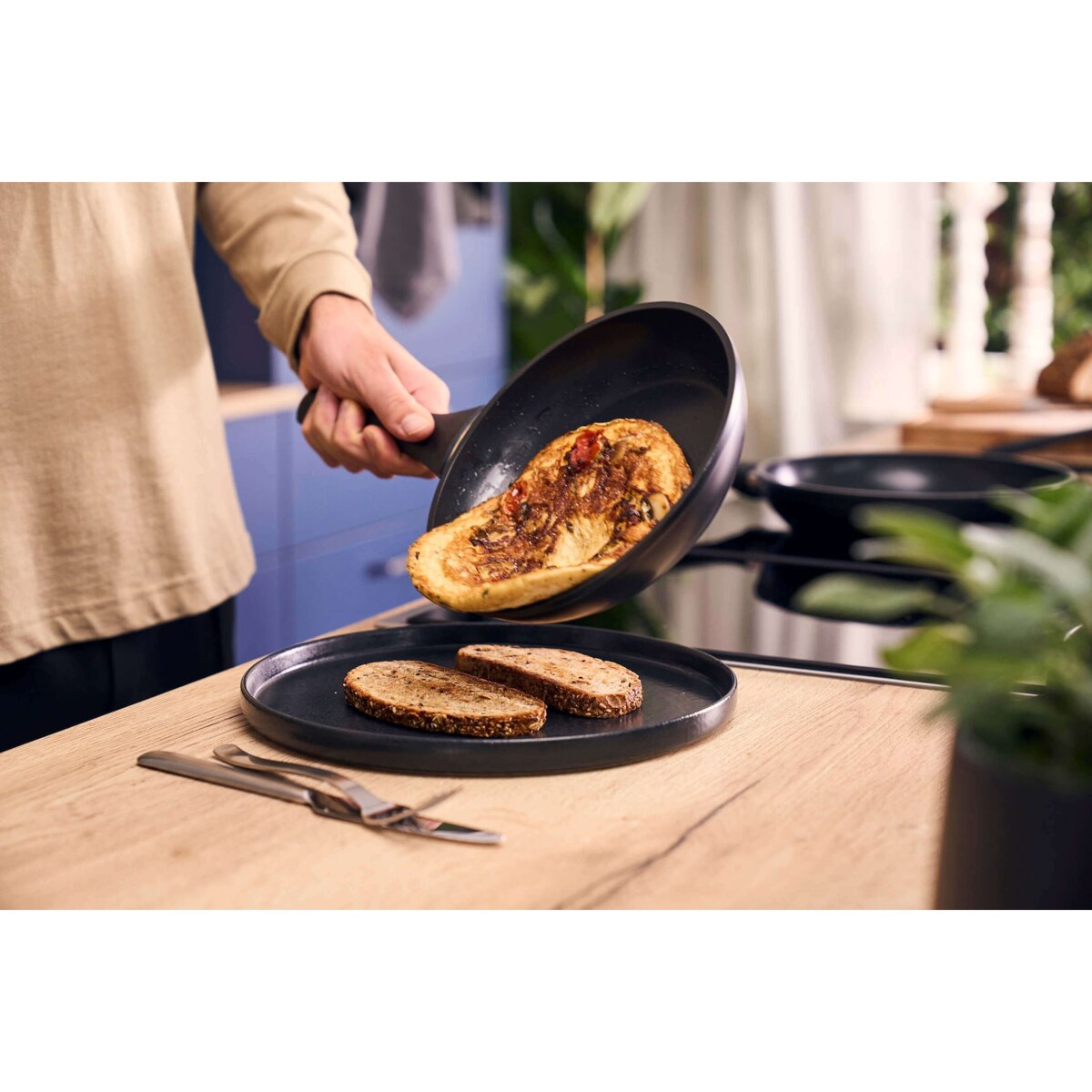 HENCKELS BY ZWILLING BREEZE Patelnia ceramiczna 20 cm
