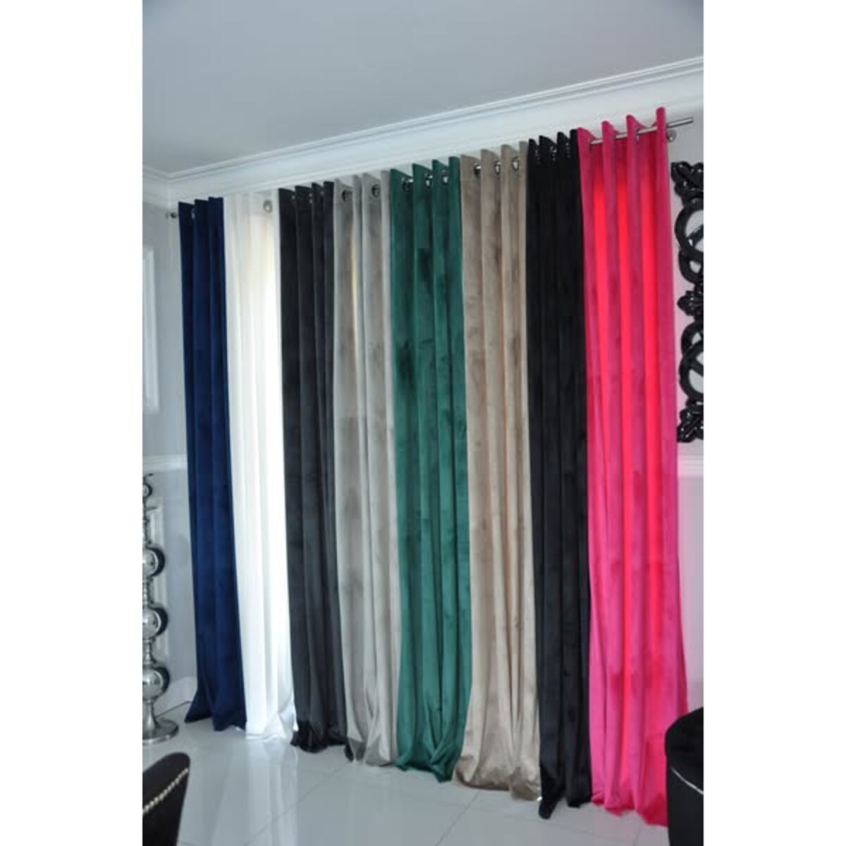 Zasłona welurowa gładka | 140x250 cm przelotki | fuksja