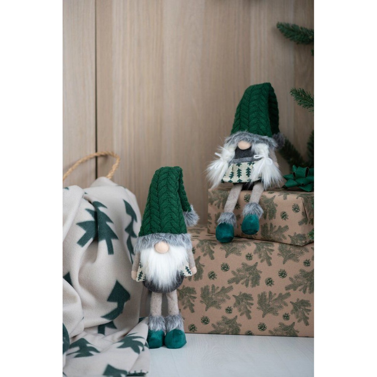 Koc świąteczny z motywem choinek, 150 x 200 cm