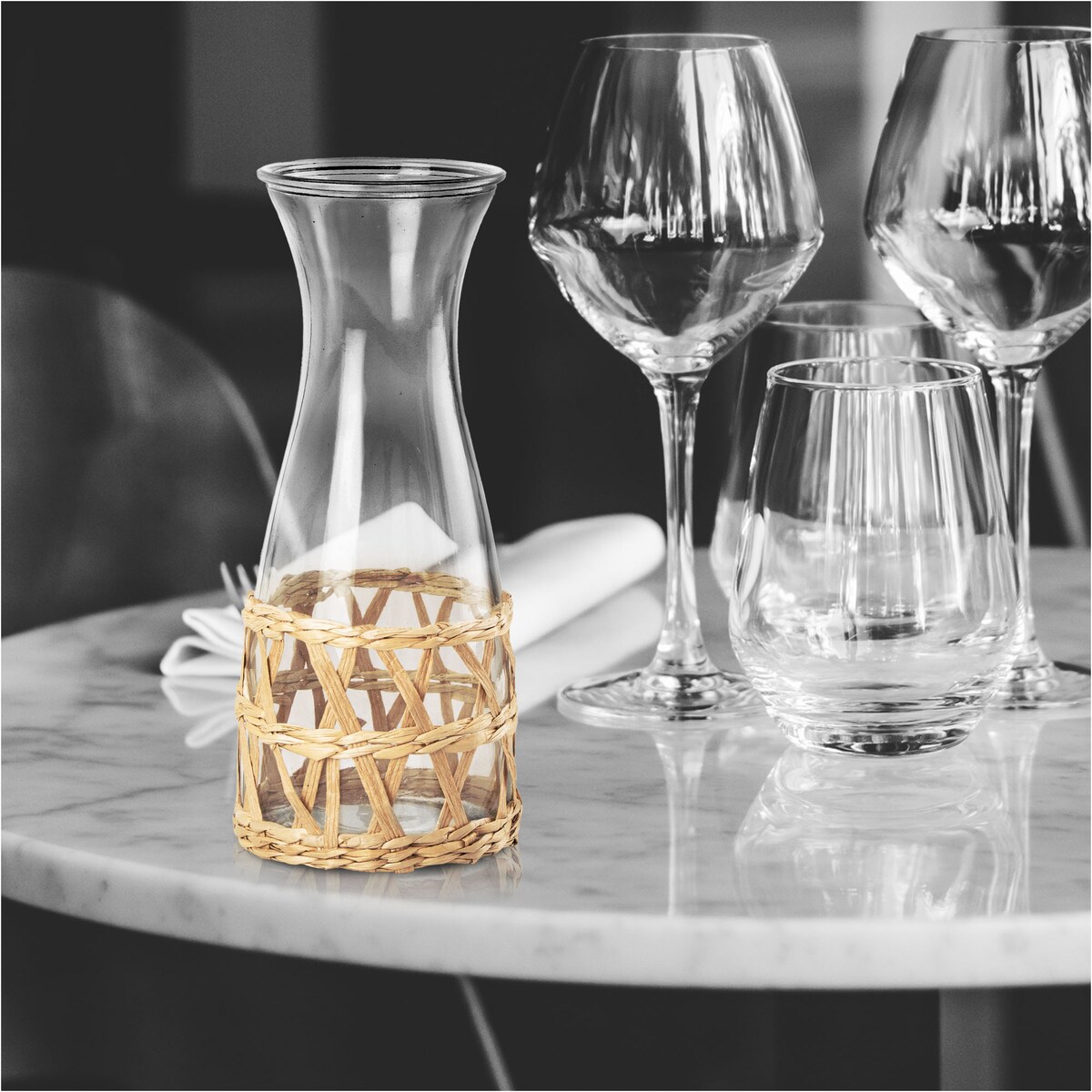 Karafka Szklana Do Wody Napojów Soków 1.2 L Z Ozdobnym Koszyczkiem