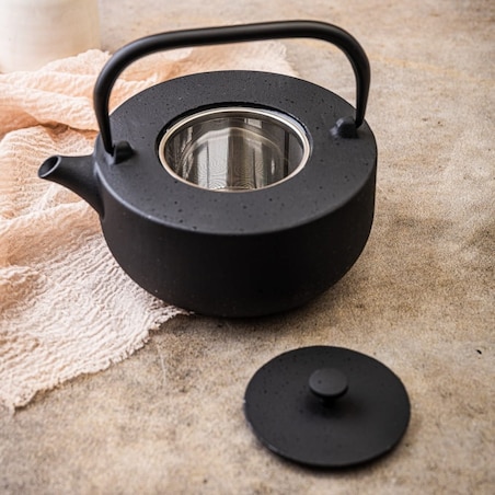 Czajniczek żeliwny Zaparzacz do herbaty ziół 1.1L KINGHOFF