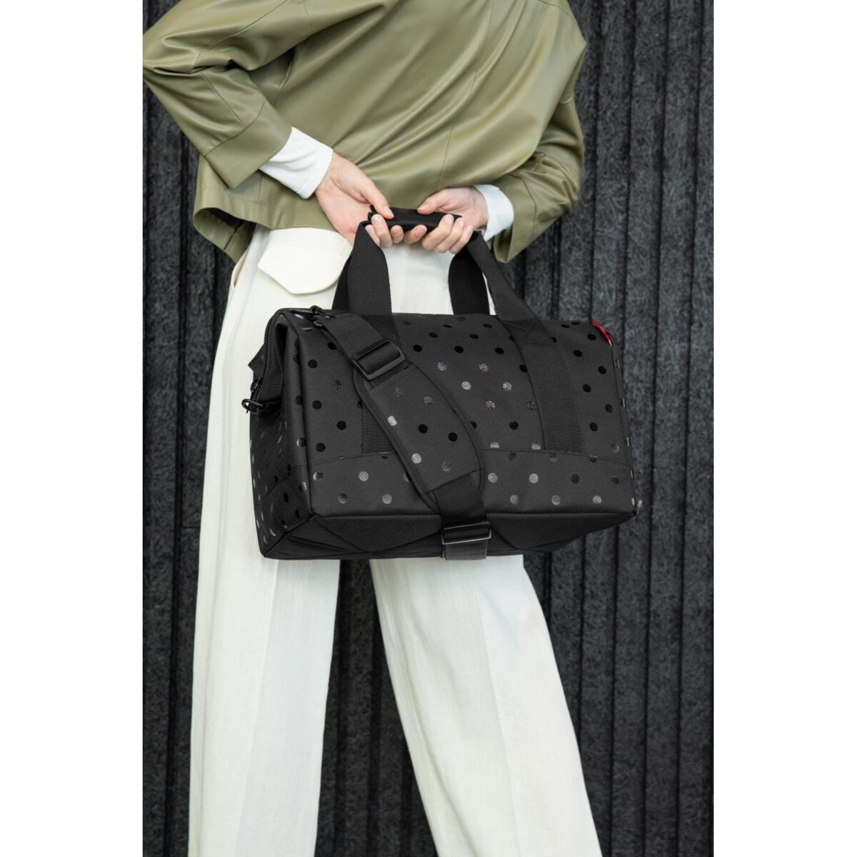 Torba ALLROUNDER M, glossy dots black