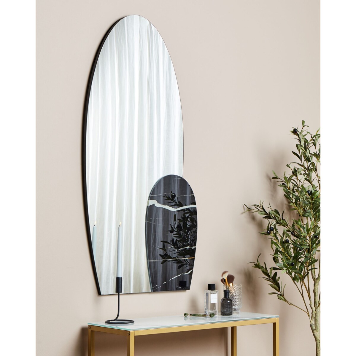 Lustro ścienne 58 x 120 cm czarne VIERZON