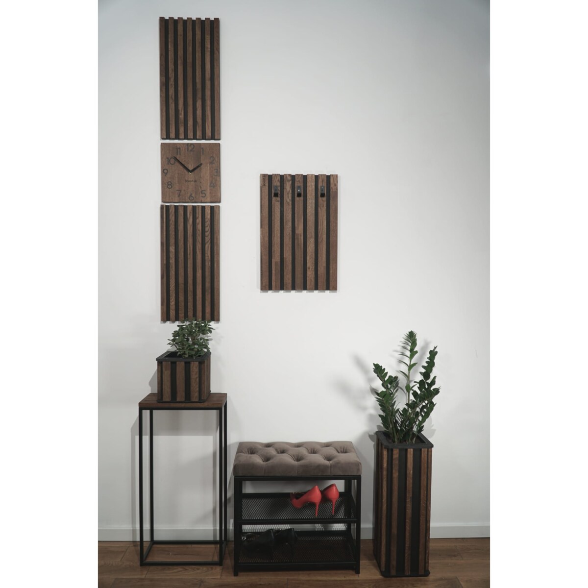 Wieszak ścienny na ubrania Lamele 40cm brązowy