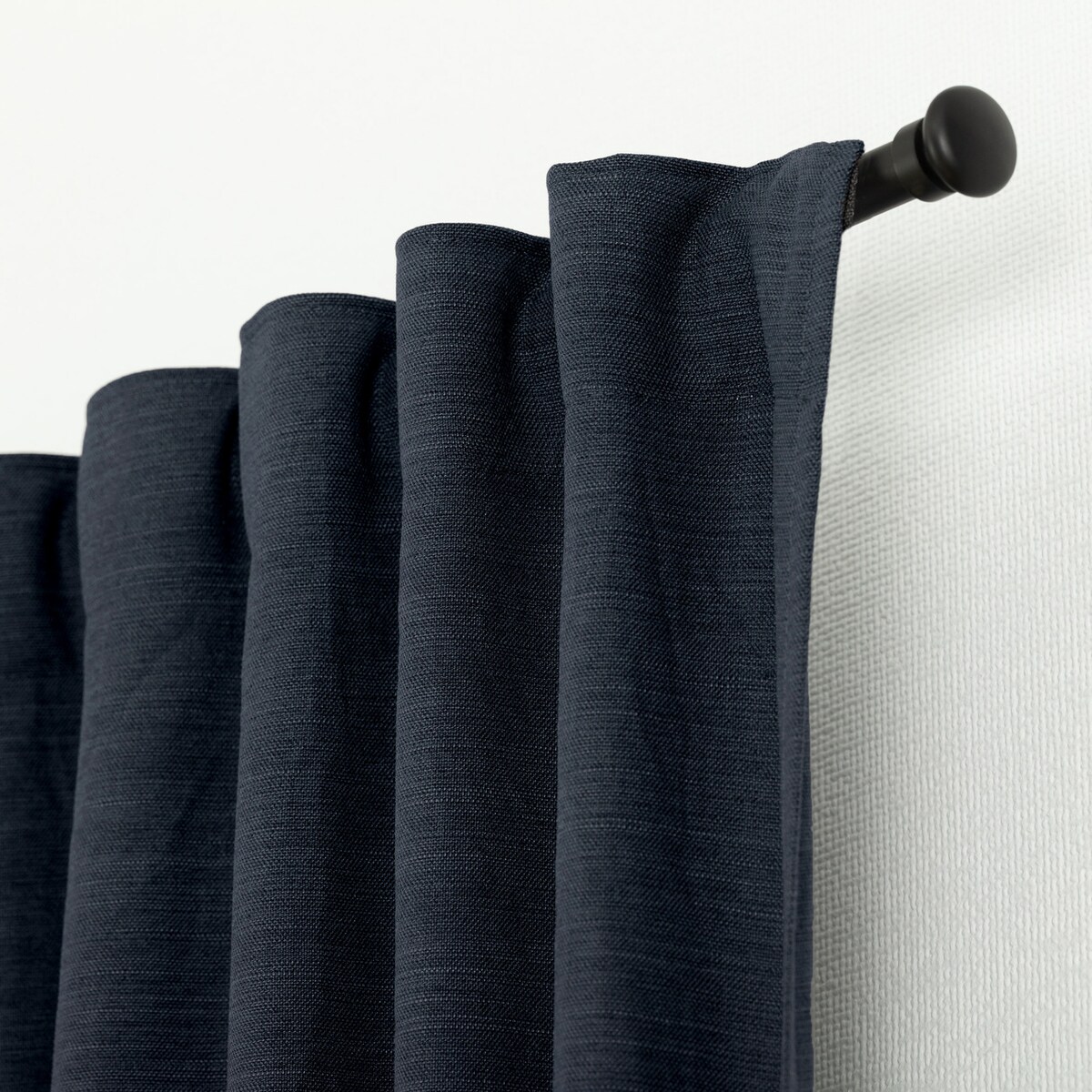 Zasłona BASIC na taśmie marszczącej 140x280 cm granatowy 1 szt. 140x280 granatowy-niebieski