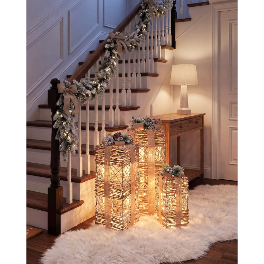 Zestaw 3 dekoracji świątecznych LED NAKILLA 64/54/42 cm Prezenty świąteczne Brązowy