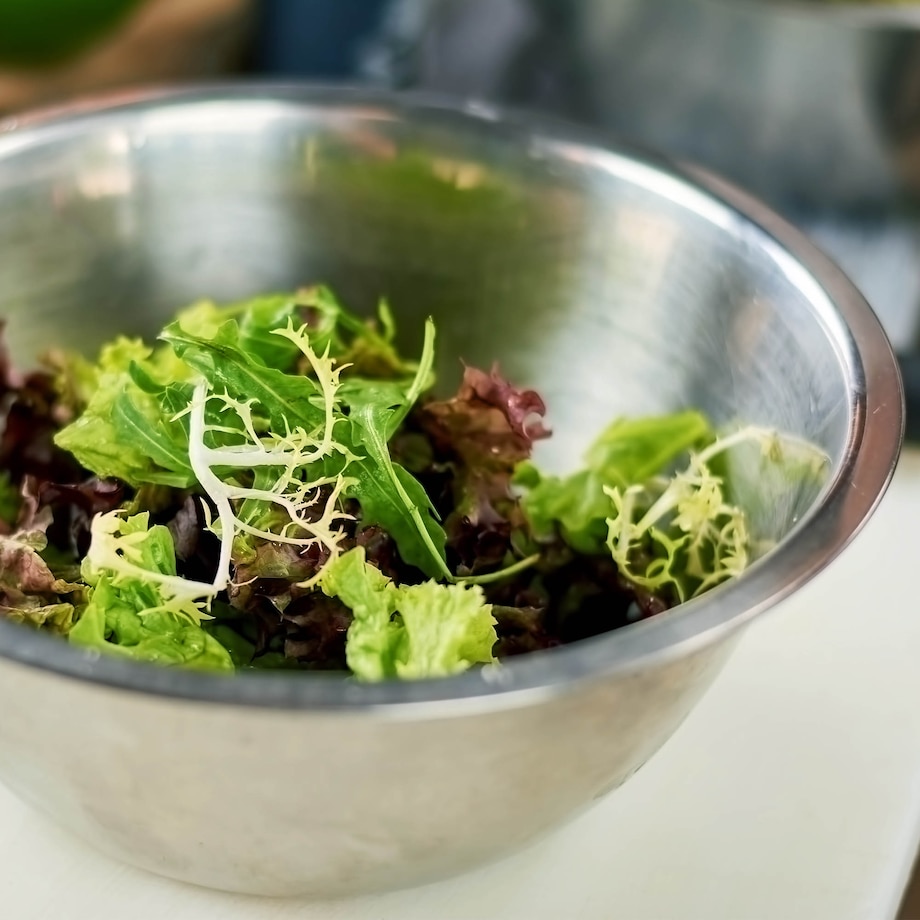 Miska Metalowa Kuchenna Duża Do Mieszania Ubijania Sałatek Ciasta 24X13 Cm