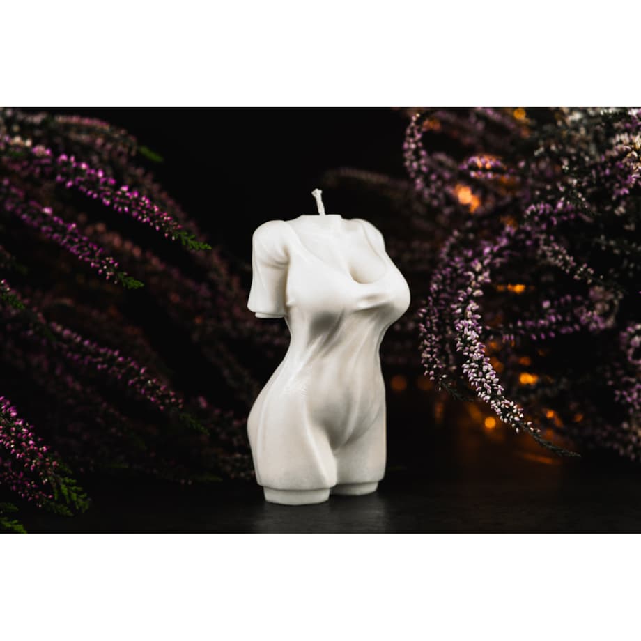 Świeca sojowa dekoracyjna Kobieta