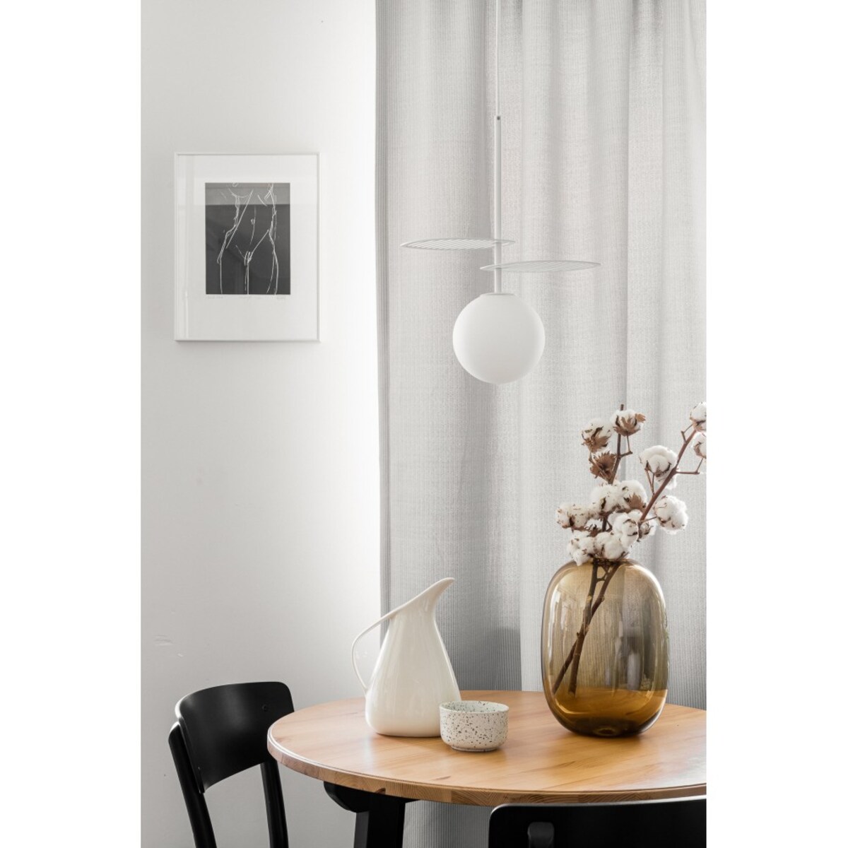 FYLLO A biała sufitowa lampa wisząca