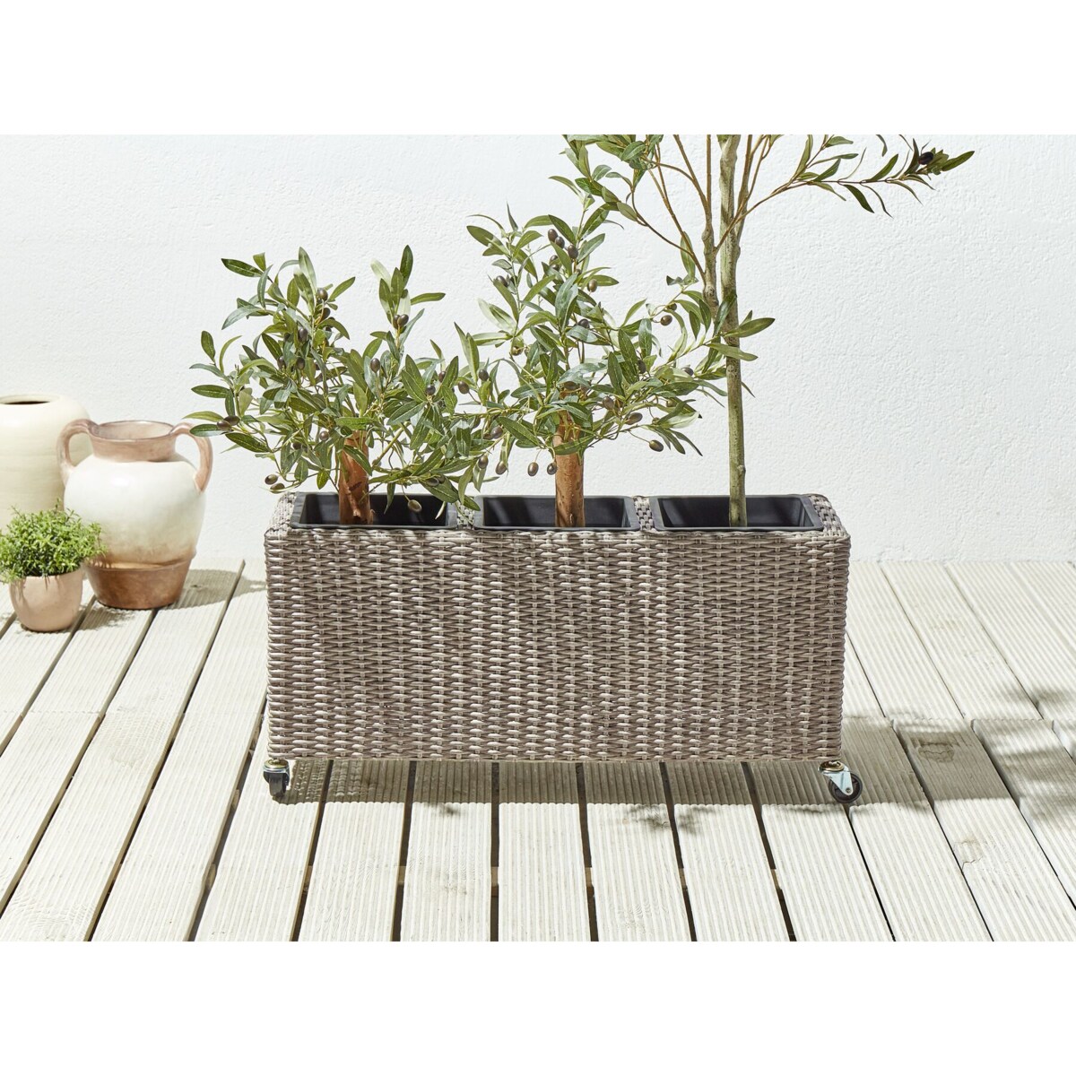 Donica na kółkach z technorattanu brązowa BELLIS