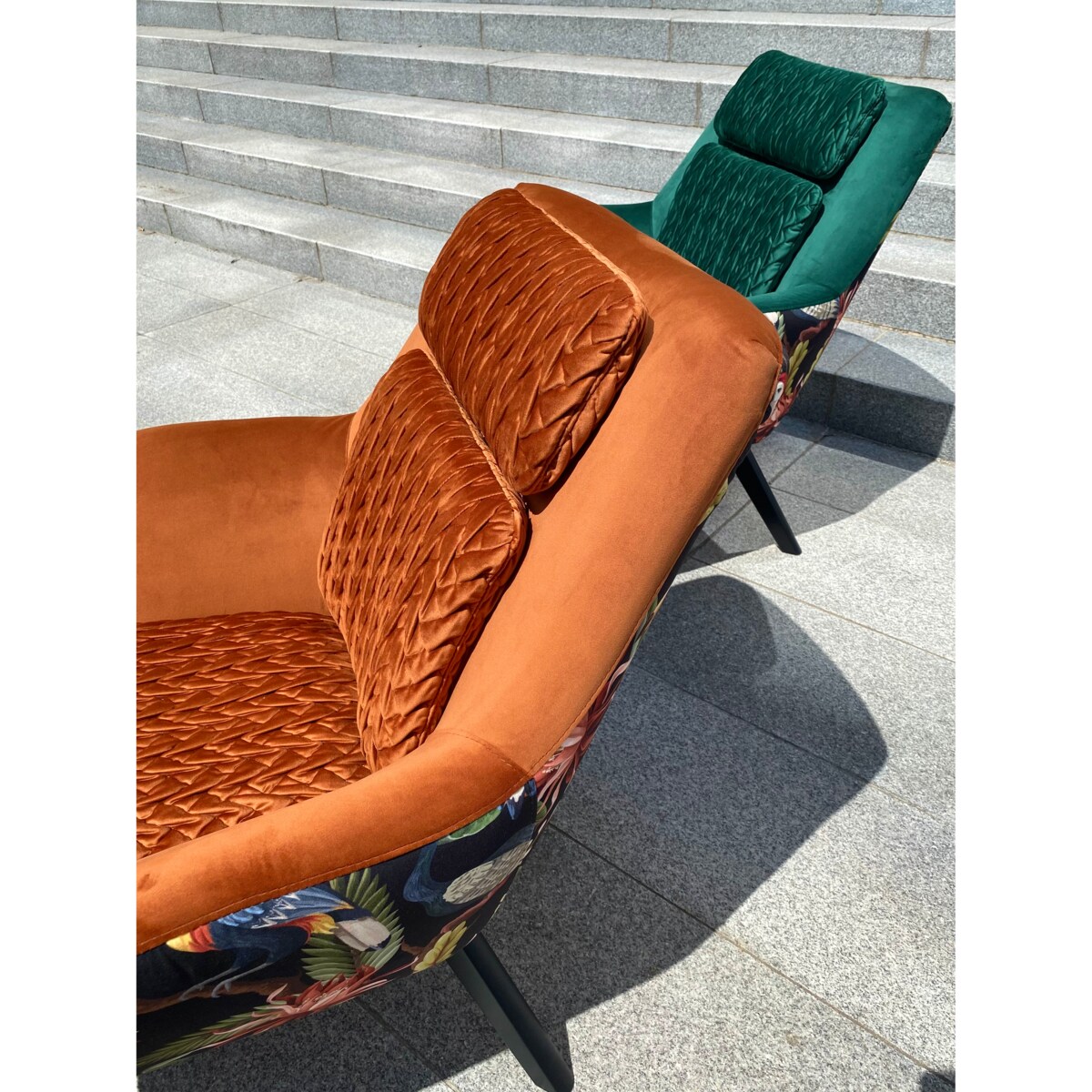 Fotel pikowany P01 ptaki egzotyczne