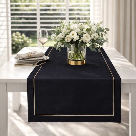 Lniany bieżnik Royal Black Goldenline – 50 × 150 cm