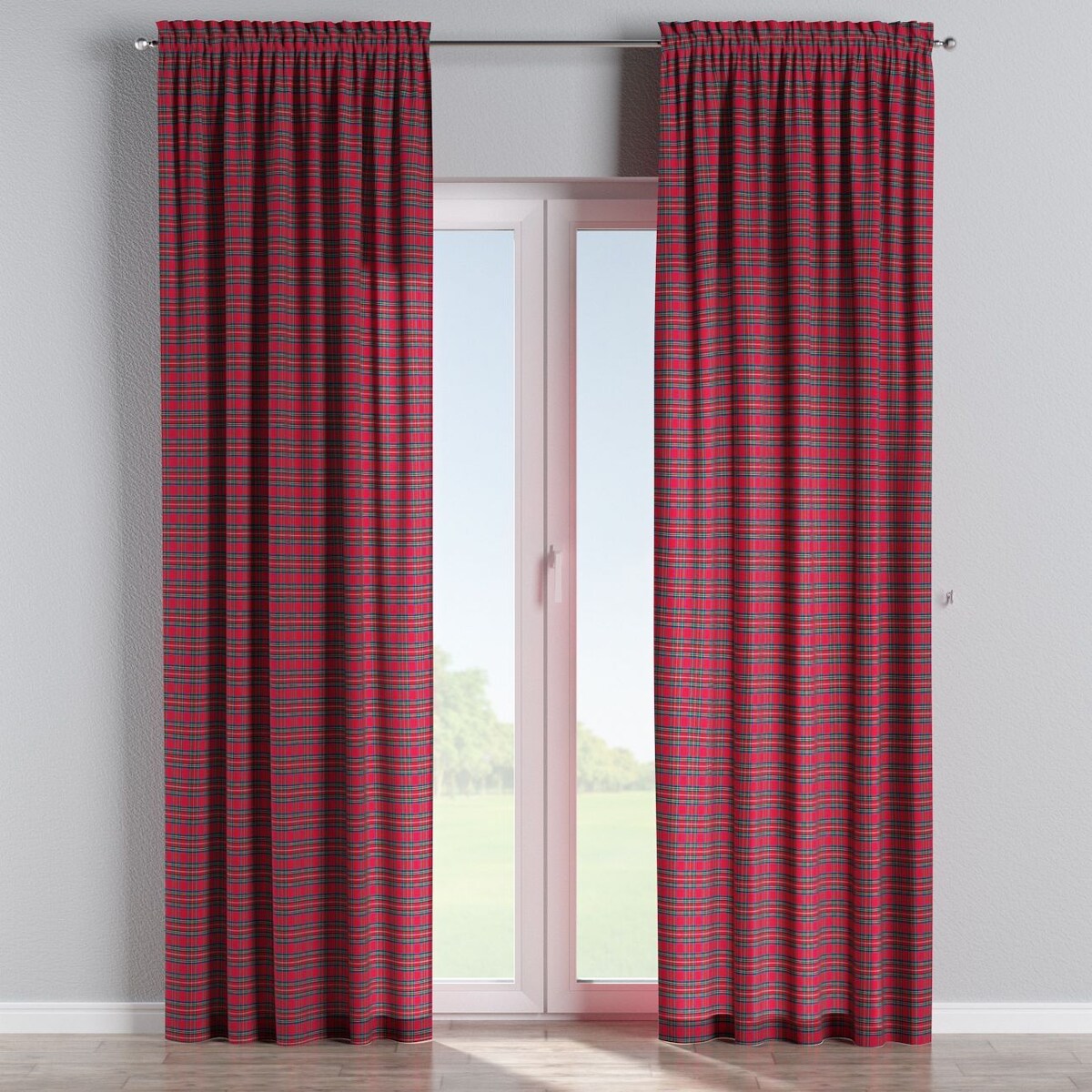 Zasłona na kanale z grzywką 1 szt. 130x260 czerwona kratka