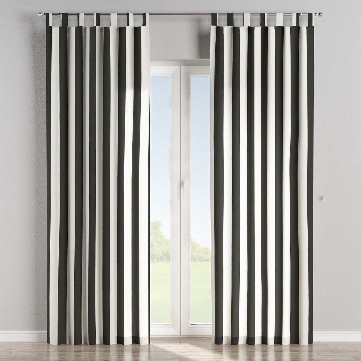 Zasłona na szelkach 1 szt. 130x260 pasy czarno-białe